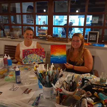 Sunsea Wellness شقة فندقية 4*